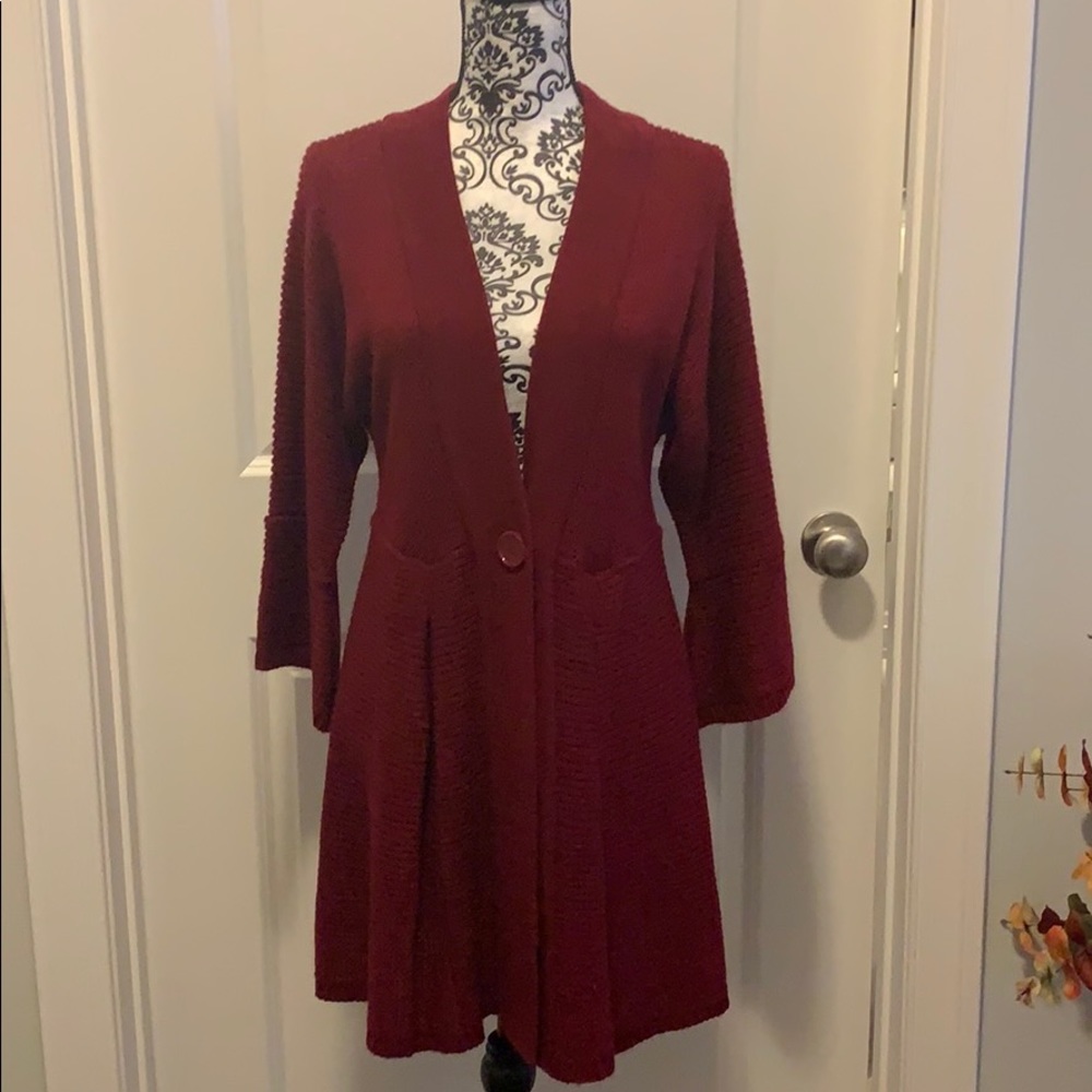 Ladies single button long sleeve sweater